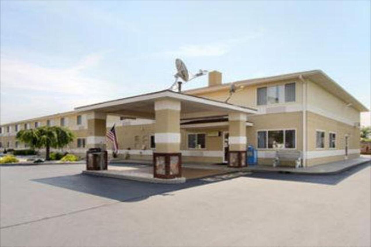 Super 8 By Wyndham Hanover Exterior foto